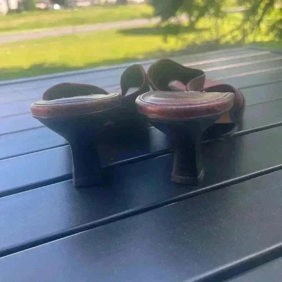 Van Eli Leather Burgundy Low Heel Sandals Size 9.5 - Picture 7 of 7